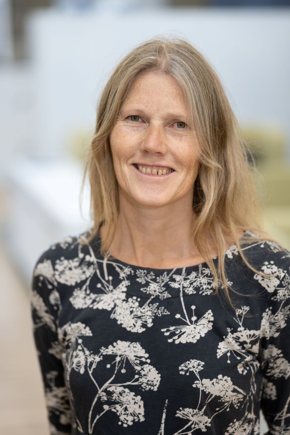 Prof Louise Younie